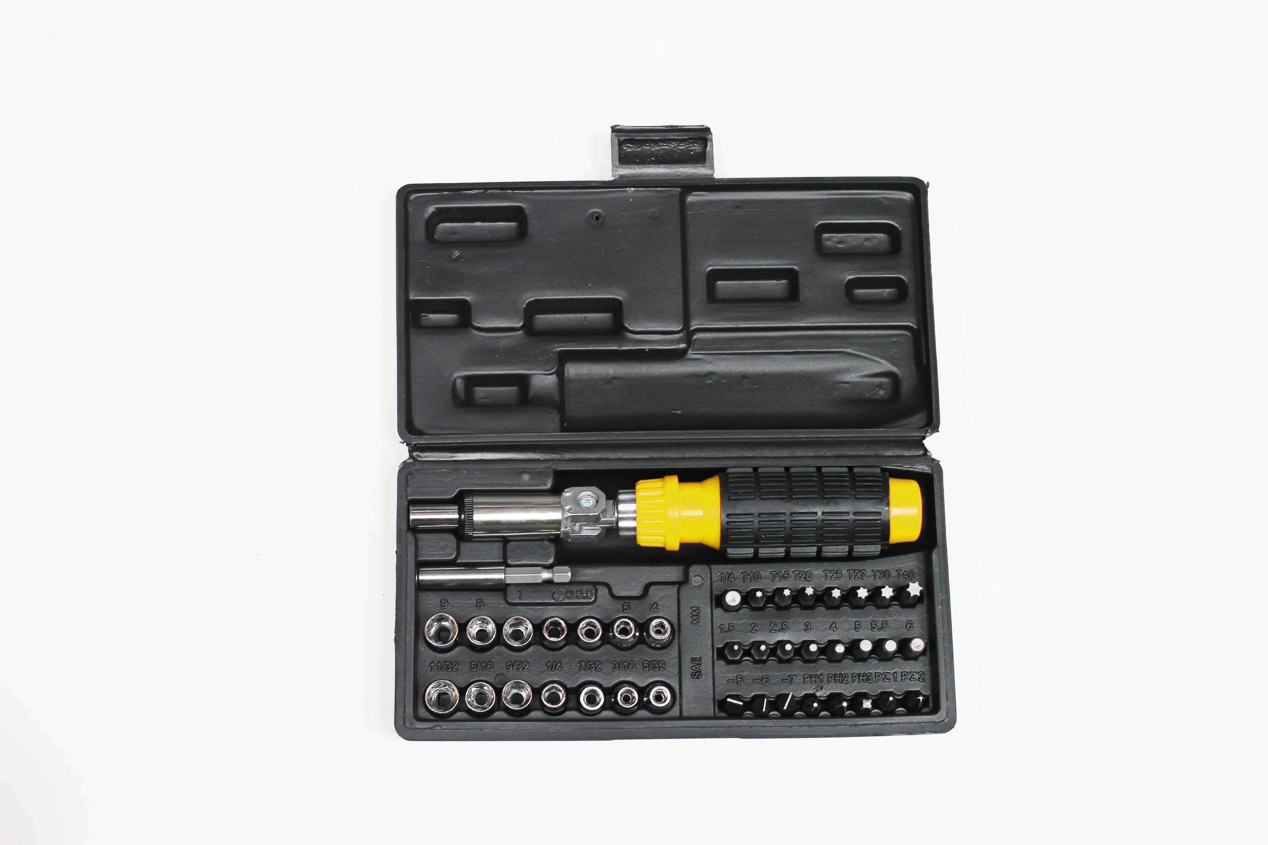 Professional 41PC Ratchet & Socket Mechanics Tool Set Professional 41PC Ratchet & Socket Mechanics Tool Set